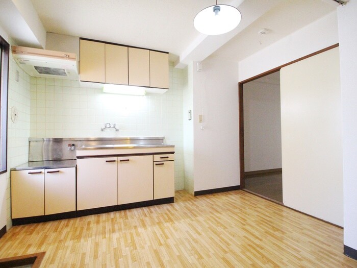 物件内観写真10　(居室)