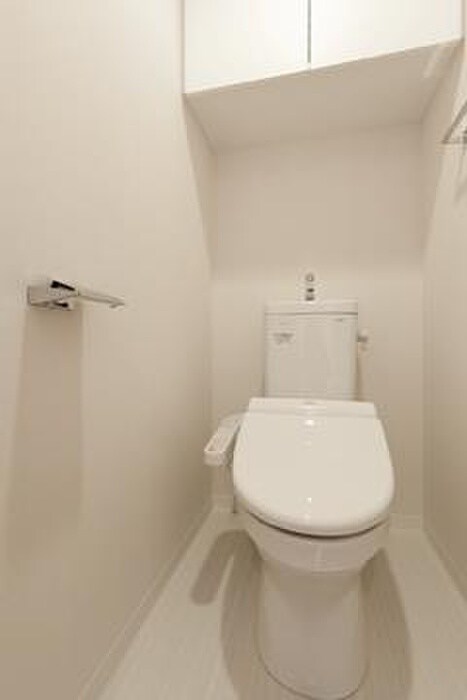 物件内観写真11　(トイレ)