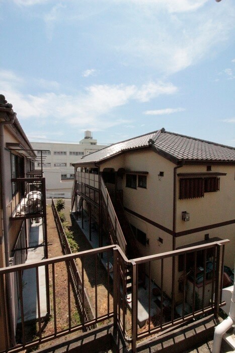 物件内観写真16　(室内からの展望)