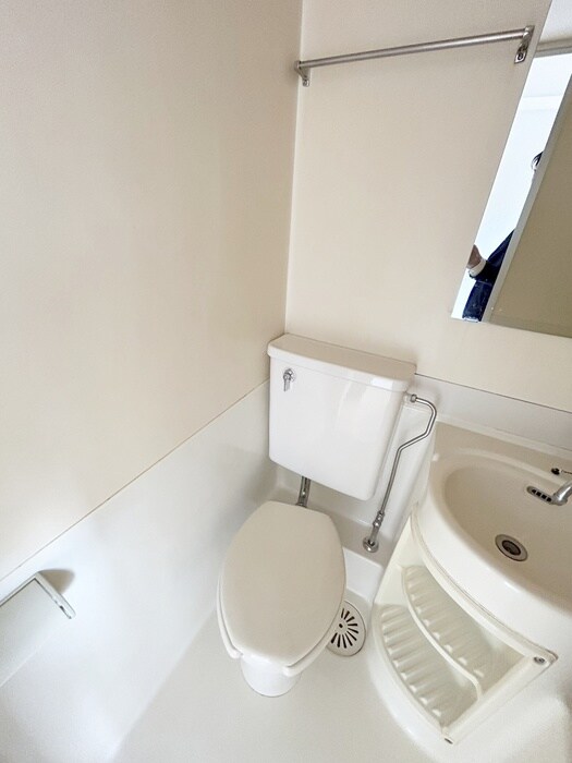 物件内観写真12　(トイレ)