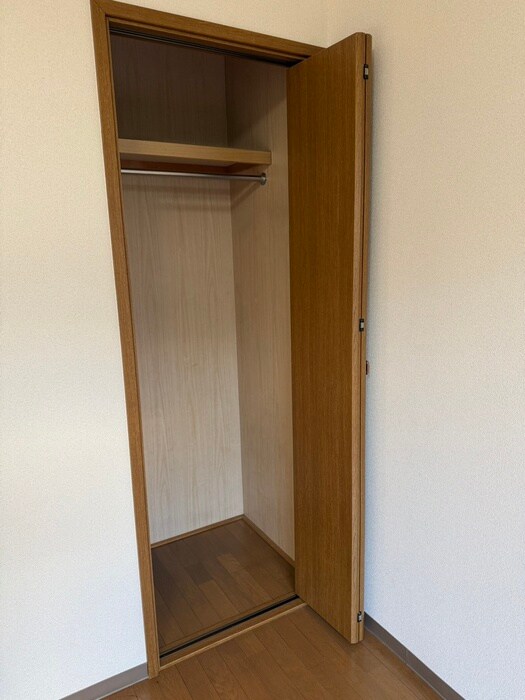 物件内観写真10　(収納)