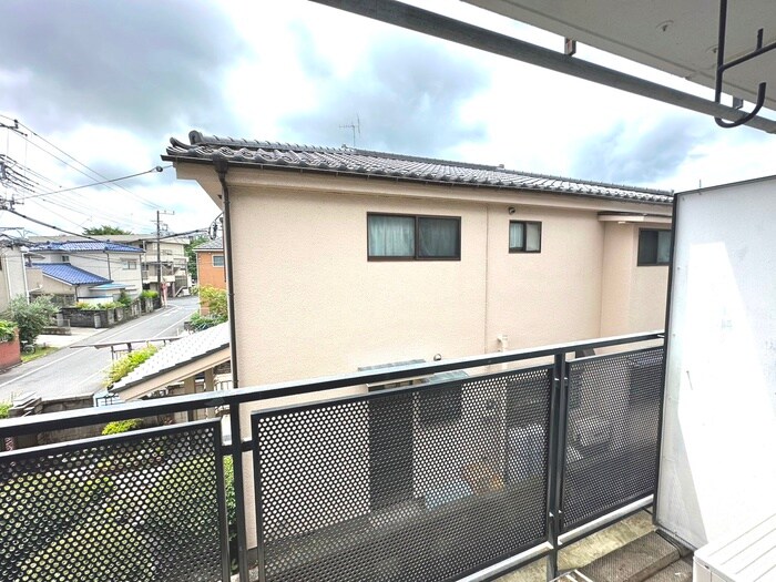 物件内観写真16　(室内からの展望)