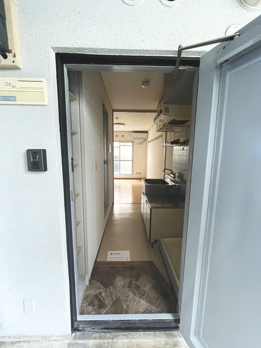 物件内観写真22　(廊下)