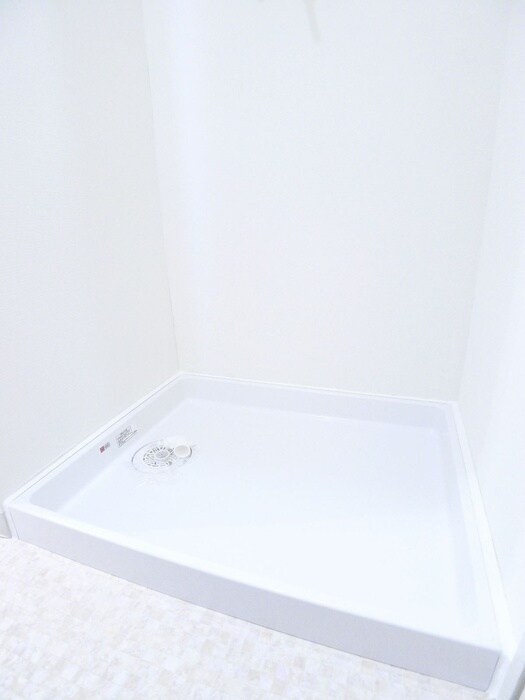 物件内観写真20　(洗濯機置場)