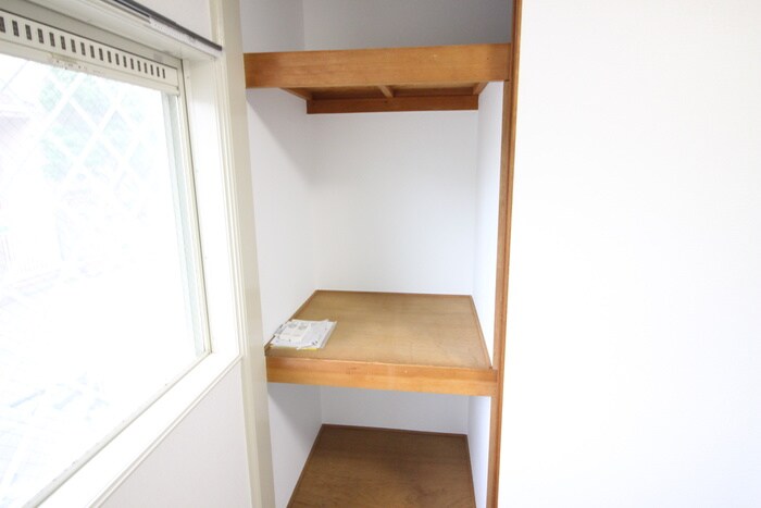 物件内観写真13　(収納)
