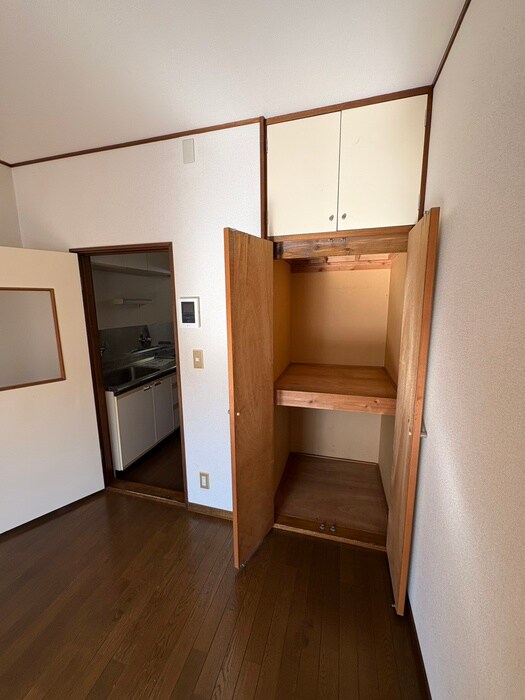 物件内観写真10　(収納)