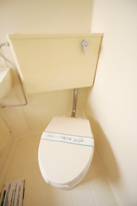 物件内観写真17　(トイレ)