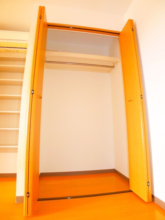 物件内観写真11　(収納)