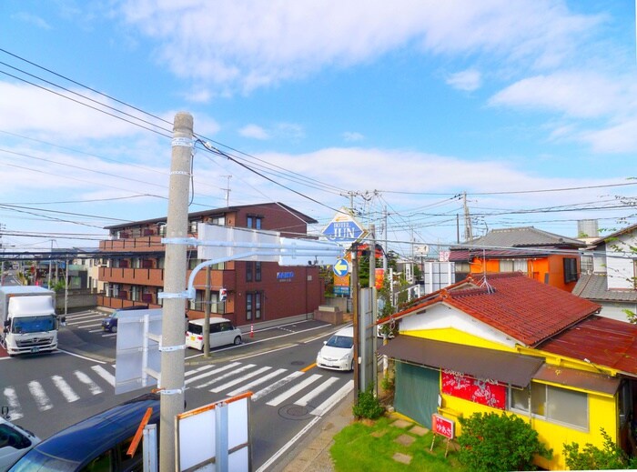 物件内観写真22　(室内からの展望)