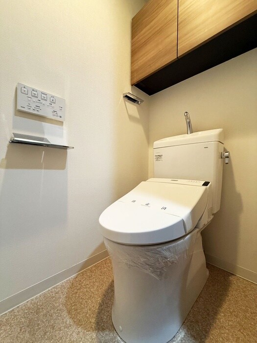 物件内観写真14　(トイレ)