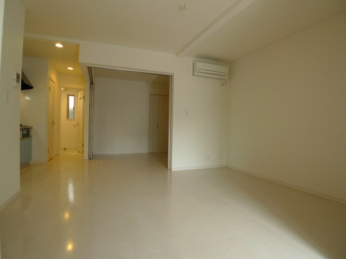 物件内観写真6　(居室)