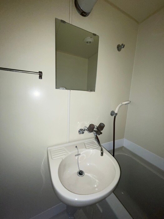 物件内観写真13　(洗面)