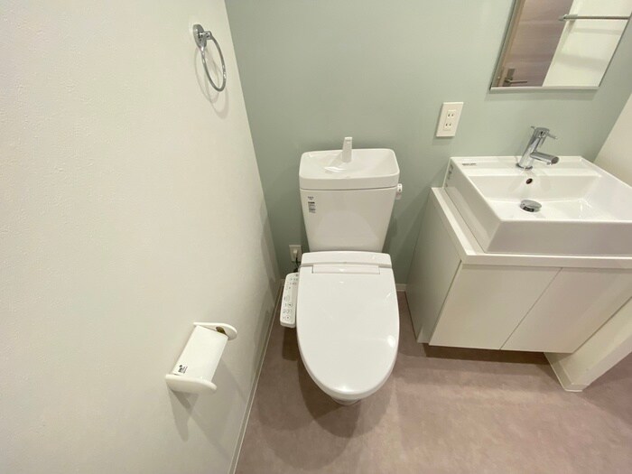 物件内観写真12　(トイレ)