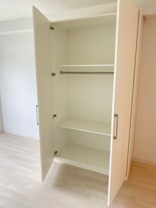 物件内観写真15　(収納)