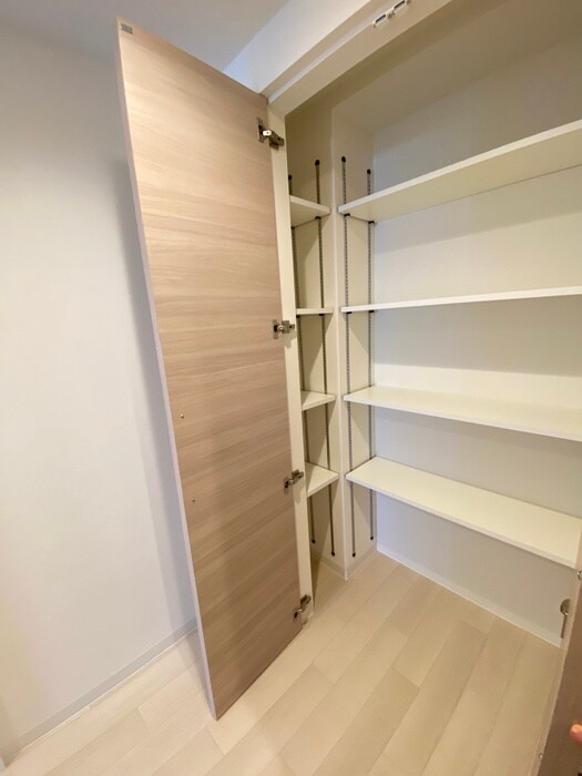 物件内観写真20　(収納)