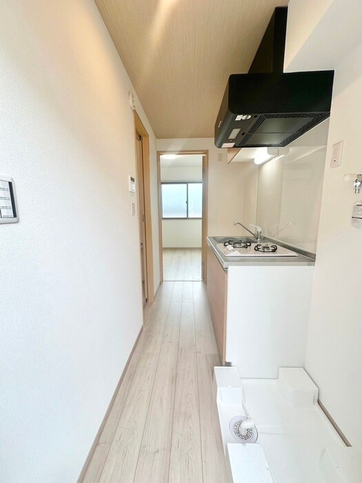 物件内観写真6　(廊下)