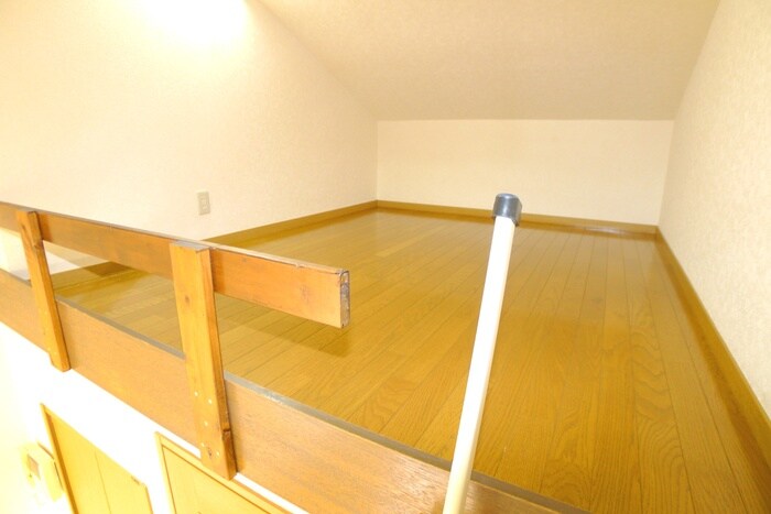 物件内観写真8　(ロフト)