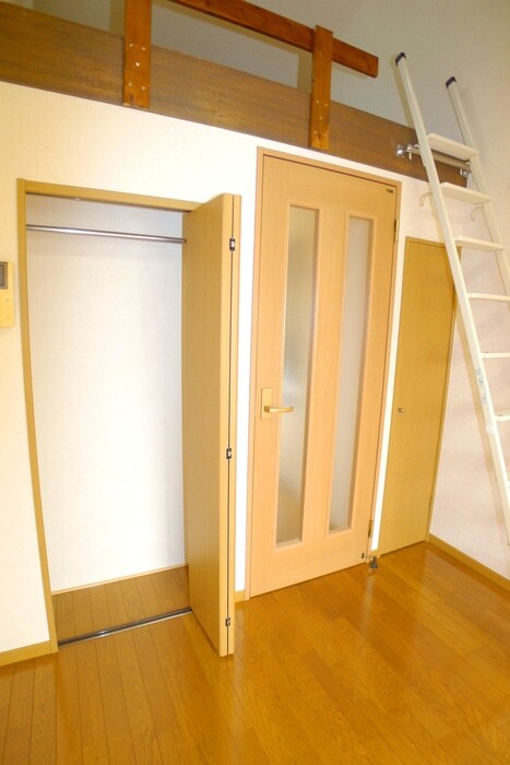 物件内観写真9　(収納)