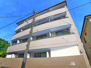 ランディ・新浦安外観写真