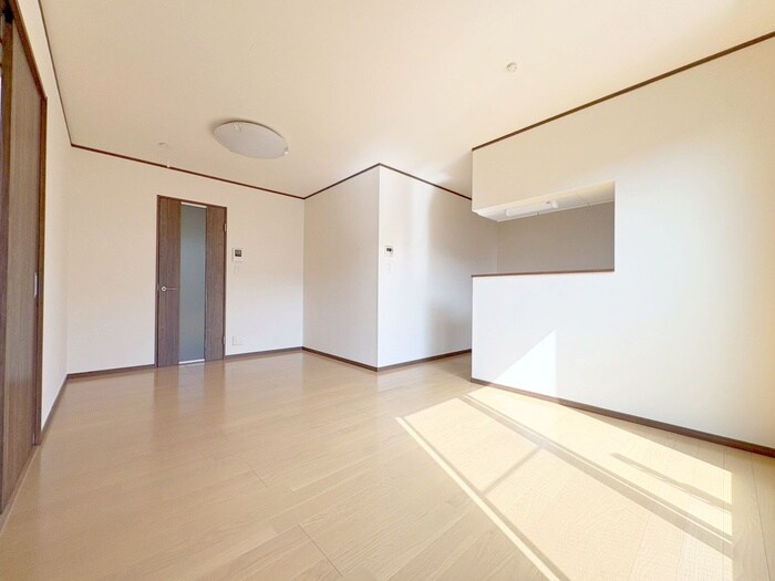 物件内観写真9　(居室)