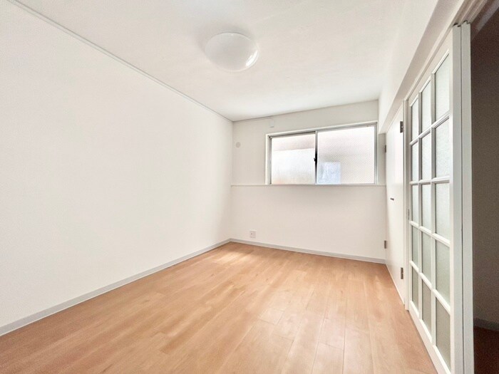 物件内観写真9　(居室)