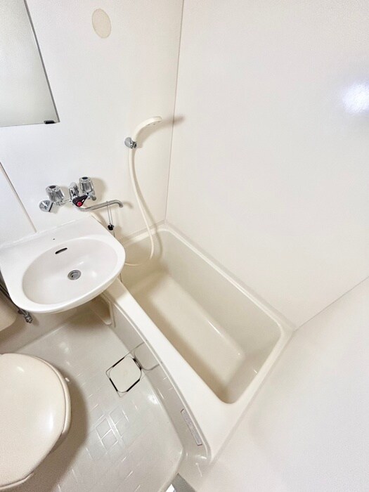 物件内観写真13　(バス／シャワールーム等)