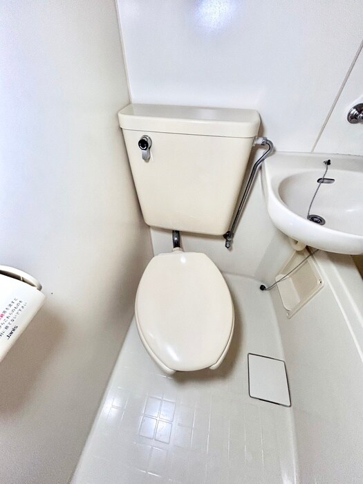 物件内観写真15　(トイレ)