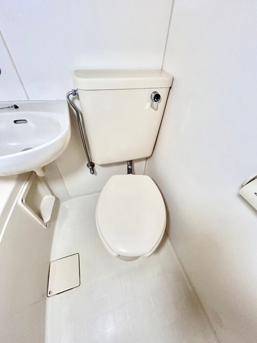 物件内観写真15　(トイレ)