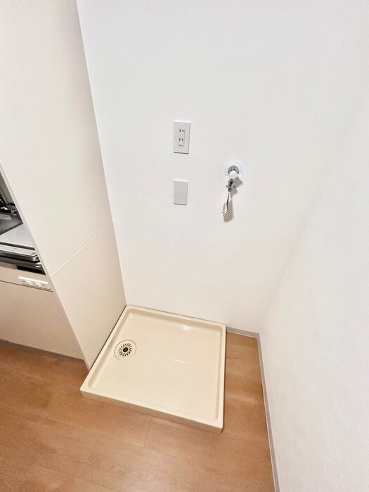 物件内観写真21　(洗濯機置場)