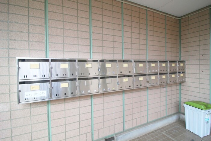 物件外観写真6　(建物設備)