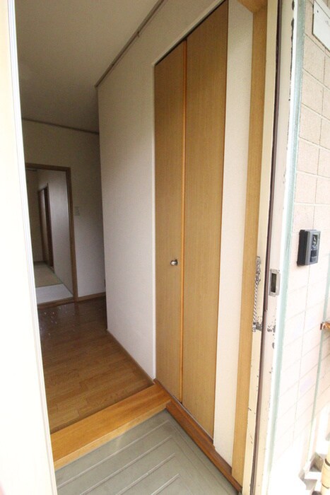 物件内観写真16　(靴箱)