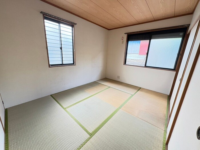 物件内観写真8　(居室)