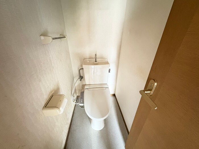 物件内観写真12　(トイレ)