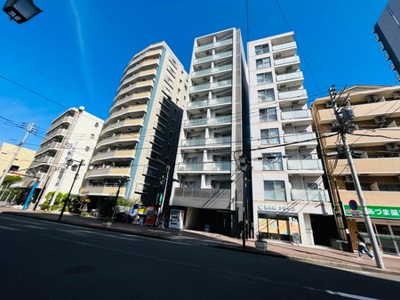 DOLCE東京府中・弐番館（202）外観写真
