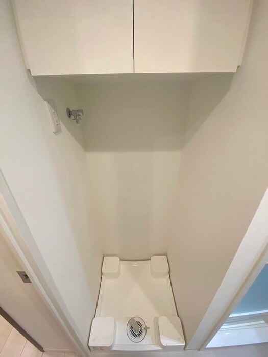 物件内観写真14　(洗濯機置場)