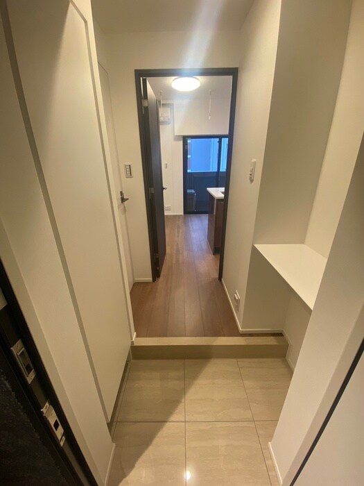 物件内観写真17　(玄関)