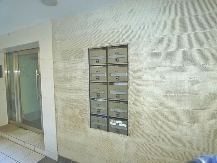 物件外観写真4　(建物設備)