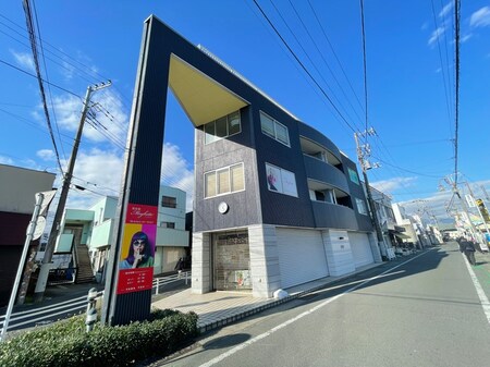 杉山ビル外観写真