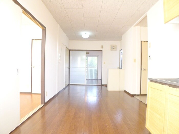 物件内観写真10　(居室)