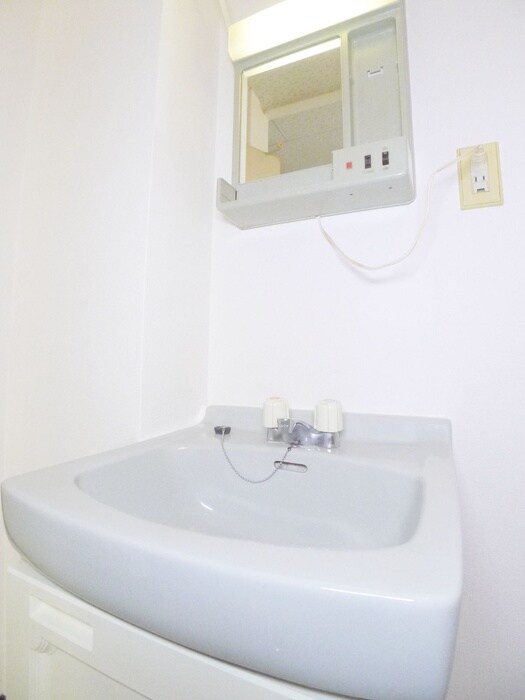 物件内観写真13　(洗面)