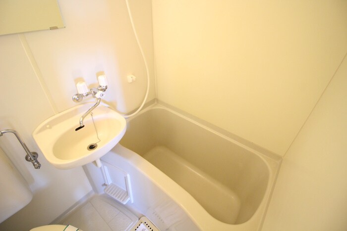 物件内観写真12　(バス／シャワールーム等)