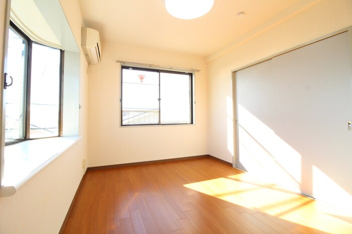 物件内観写真22　(居室)