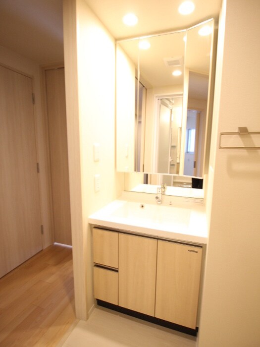 物件内観写真11　(洗面)