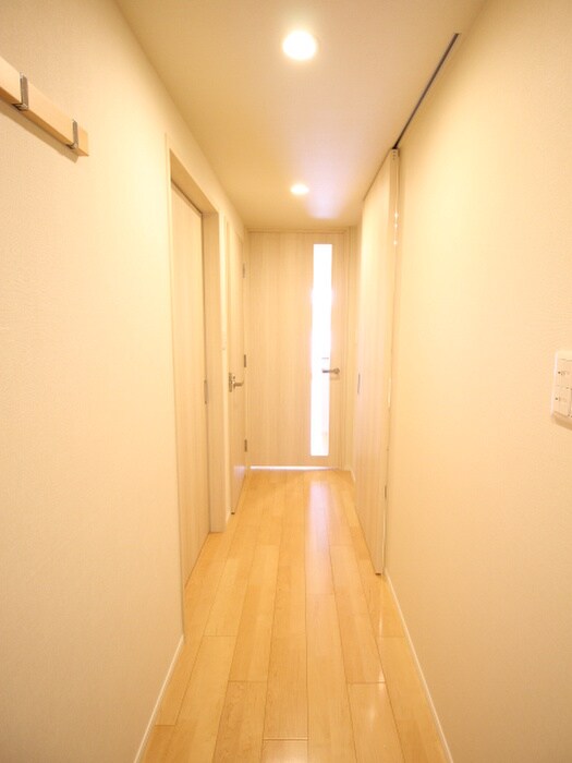 物件内観写真19　(廊下)
