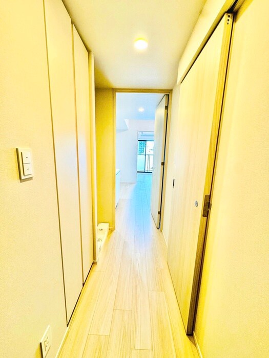 物件内観写真19　(廊下)