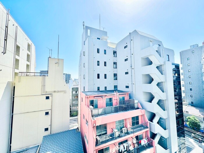 物件内観写真21　(室内からの展望)