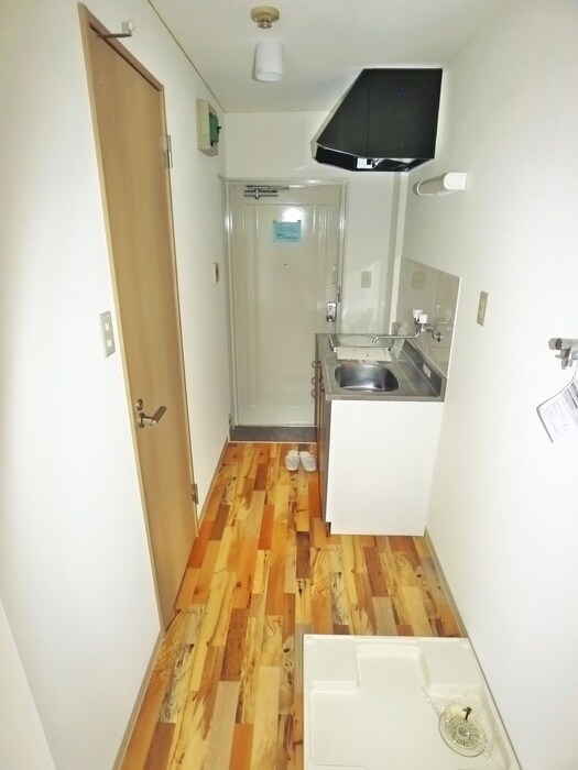 物件内観写真21　(廊下)