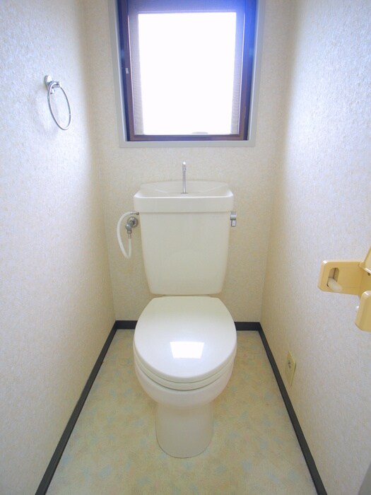 物件内観写真13　(トイレ)