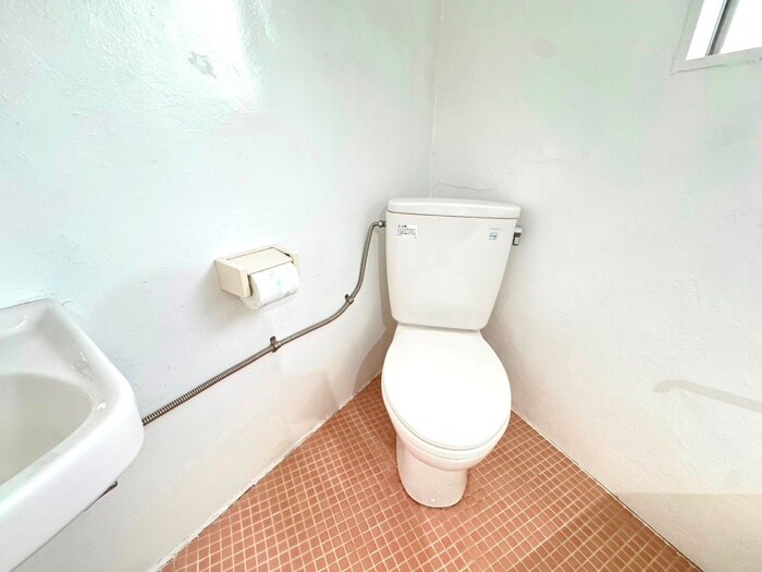 物件内観写真11　(トイレ)