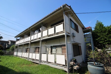 第１いづみコ－ポ外観写真